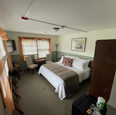 Relaxing Rooms - The Heron Inn & Day Spa - La Conner Bed & Breakfast